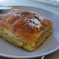 Cream-filled pastry (take away) at Early Bites in Athens