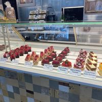   at Isabella Glutenfreie Pâtisserie - Eduard-Breuninger-Straße in Stuttgart