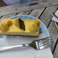 Mango-Matcha at Isabella Glutenfreie Pâtisserie - Eduard-Breuninger-Straße in Stuttgart