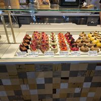 Vegane Auswahl at Isabella Glutenfreie Pâtisserie - Eduard-Breuninger-Straße in Stuttgart