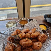  at Vampire's Chicken in Seoul