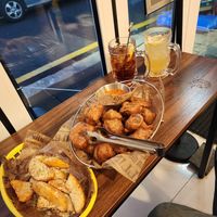Fully Vegan meal at Vampire's Chicken in Seoul