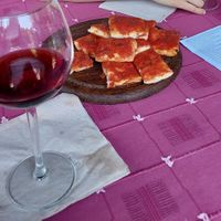 tomato pizzas at Cantina Fontechiara in Borgomanero