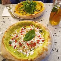 Pizza & homemade lemonade at Wolke - 1090 in Vienna