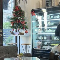   at Simply Raw Bakery and Bistro in Vienna