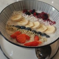 Warm porridge at Simply Raw Bakery and Bistro in Vienna