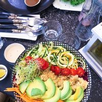 The quinoa nourish bowl was especially satisfying  at Simply Raw Bakery and Bistro in Vienna
