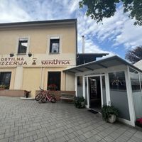 Entrance (street view)  at Pizzerija Minutka in Postojna