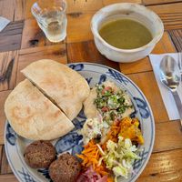 Pita Plate  at KAZRO DELI KAMAKURA in Kamakura