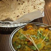 Mixed veg curry and chipata naan bread   at Vege Herb Saga in Tokyo