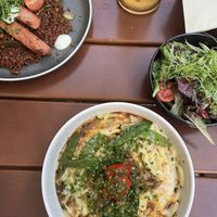 Kaasspatzen mit Salat | Linsen mit Spatzen und Wienerle  at Virtshaus in Ulm