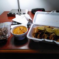 Oyster mushroom hoagie, side of mac and cheese and homemade dessert at All That To Go in Cumberland