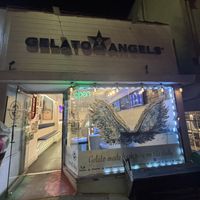 Store front  #Veganuary at Gelato and Angels in Manhattan Beach