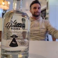 Filtered water at La Huella Vegana - ES Visuals in Andorra La Vella