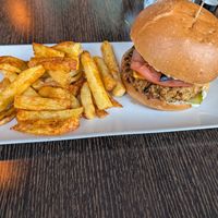 Hamburguesa La Huella at La Huella Vegana - ES Visuals in Andorra La Vella