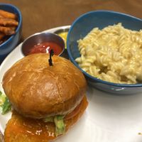 Vegan Buffalo Bomber + Mac ‘n’ Cheese 🫶🏽  at Veggie Grill by Next Level - Santana Row in San Jose