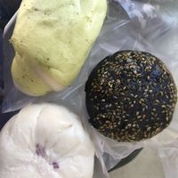 Spinach Mantou, taro, and my personal fave black charcoal almond sesame - GET. IT. PLSSS. at Pun-Pao Steamed Buns in Chiang Mai
