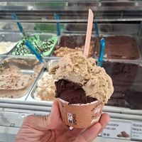 Pistachio & chocolate at Artic Gelat Artesà in Vilanova I La Geltru