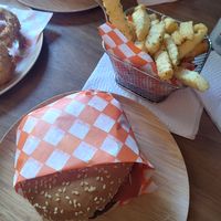 Plantifica y papas a la francesa at Sugar Planty in Mexico City