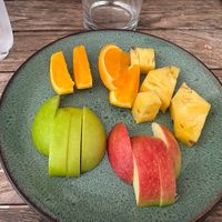 Früchte  at Hermit's Restaurant in Dhigurah