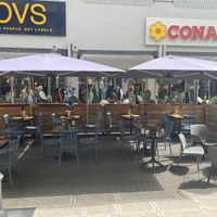 Outdoor seating  at Route 65 in Taranto