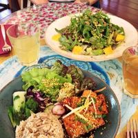Korean Tofu Bowl + Ayurvedic Salad at PSI in Lisbon
