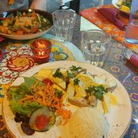 Dos platos de seitan diferentes at PSI in Lisbon