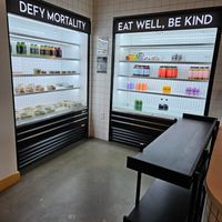 Grab and go at E+ROSE Wellness - Peabody Plaza in Nashville