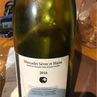 This place introduced me to my fav white wine! Still trying to find it in New Yorkz  at Le Grenier de Notre Dame in Paris