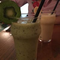 Kiwi juice at Le Grenier de Notre Dame in Paris