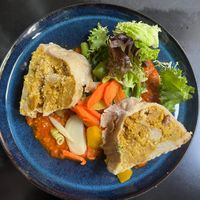 Vegane Couscous Rolle auf Wurzelgemüse  at Schwarze Katz in Memmingen