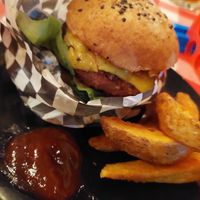  at Rebel's Diner in Cuernavaca