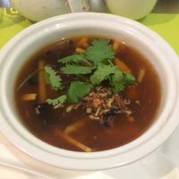 pekinese soup  at Vegebowl in Paris