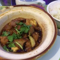 Carmelized chicken with rice at Vegebowl in Paris