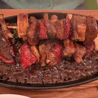 Brochettes boeuf citronnelle at Vegebowl in Paris