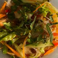 Thai salad at Vegebowl in Paris