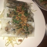 Korean dumplings at Vegebowl in Paris