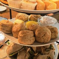Vegan high tea at Gebakswinkel Bloem in Weert