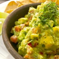 guacamole with fresh lime at Quinoa in Las Condes