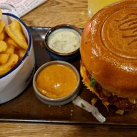  at SIGGIS v/gan burger & co in Munich