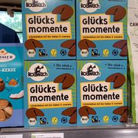 vegane faire glückskekse at Denns BioMarkt in Dortmund