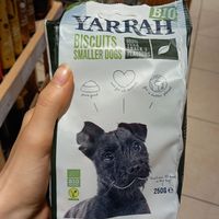veganes hundefutter at Denns BioMarkt in Dortmund