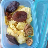 wollte getrocknete ananas kaufen, der rest wurde mir geschenkt🥰 at Pur - loses & feines in Dortmund