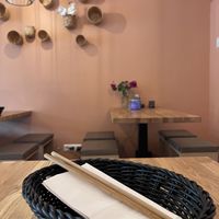 Stäbchen die gespült werden / Kein Einwegbesteck    at Yummy Dumpling in Berlin