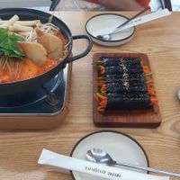 Tteokbokki and gimbap at Tteokbokki in Jeju