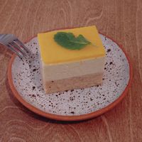 Raw Kumquat Cake 生素柑橘蛋糕 at Yu Dei 余地 in Kowloon