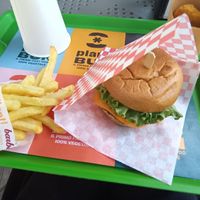 Menu + free nuggets at Plant Bun in Turin