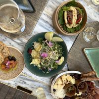 Lezzetli şaraplar  at Hiç Lokanta - Urla in Izmir