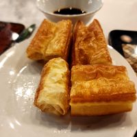 Fried bread at Joyve Cafe in Auckland