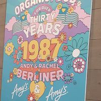 Wall art at Amy's Drive Thru in Thousand Oaks